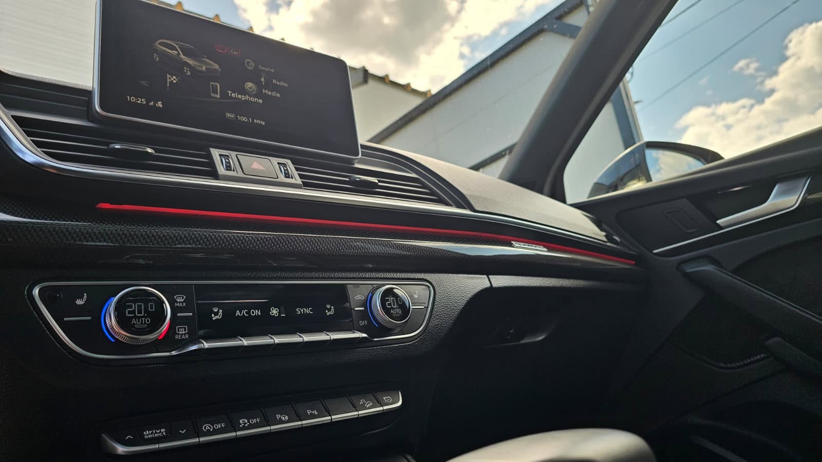 foto Audi SQ5 Competition Quattro