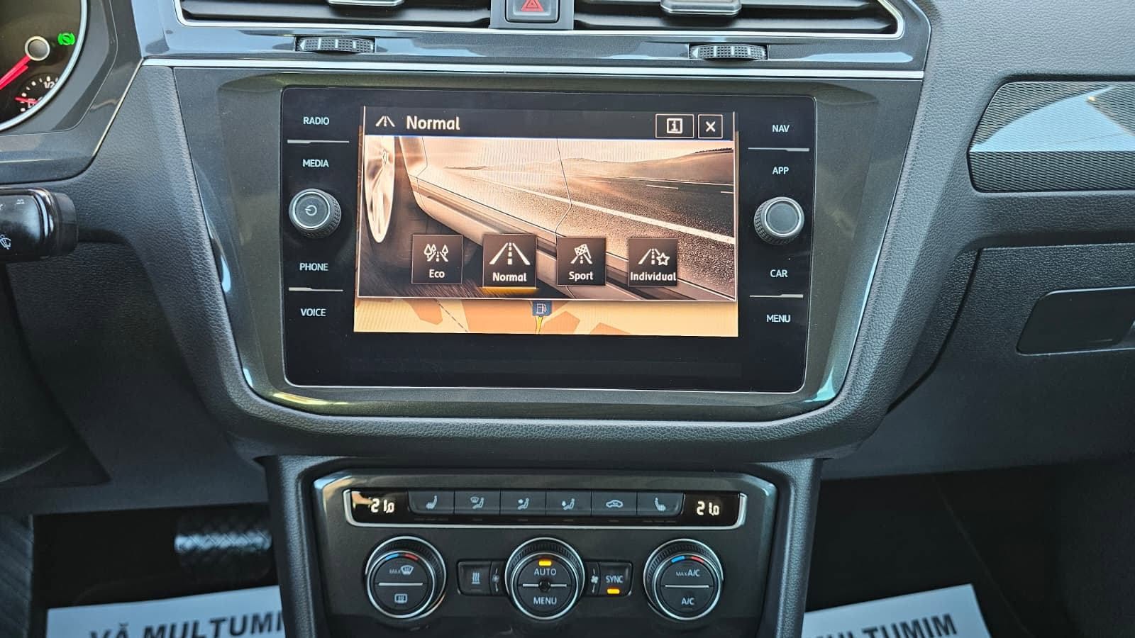 foto Volkswagen Tiguan Highline 4x4