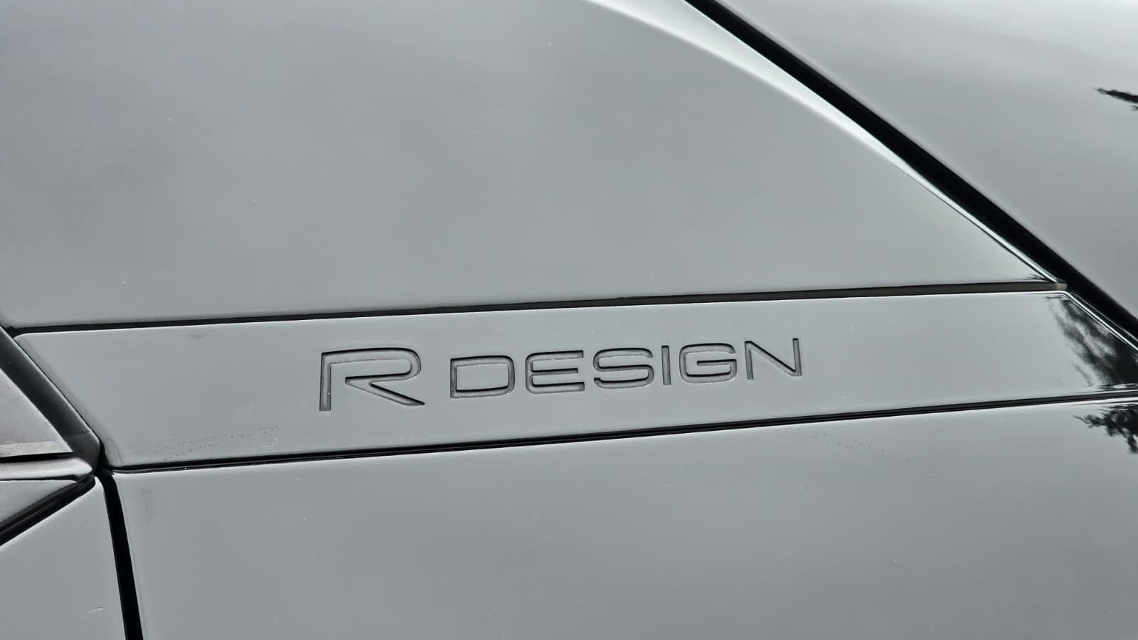 foto Volvo XC40 R-Design AWD 4x4