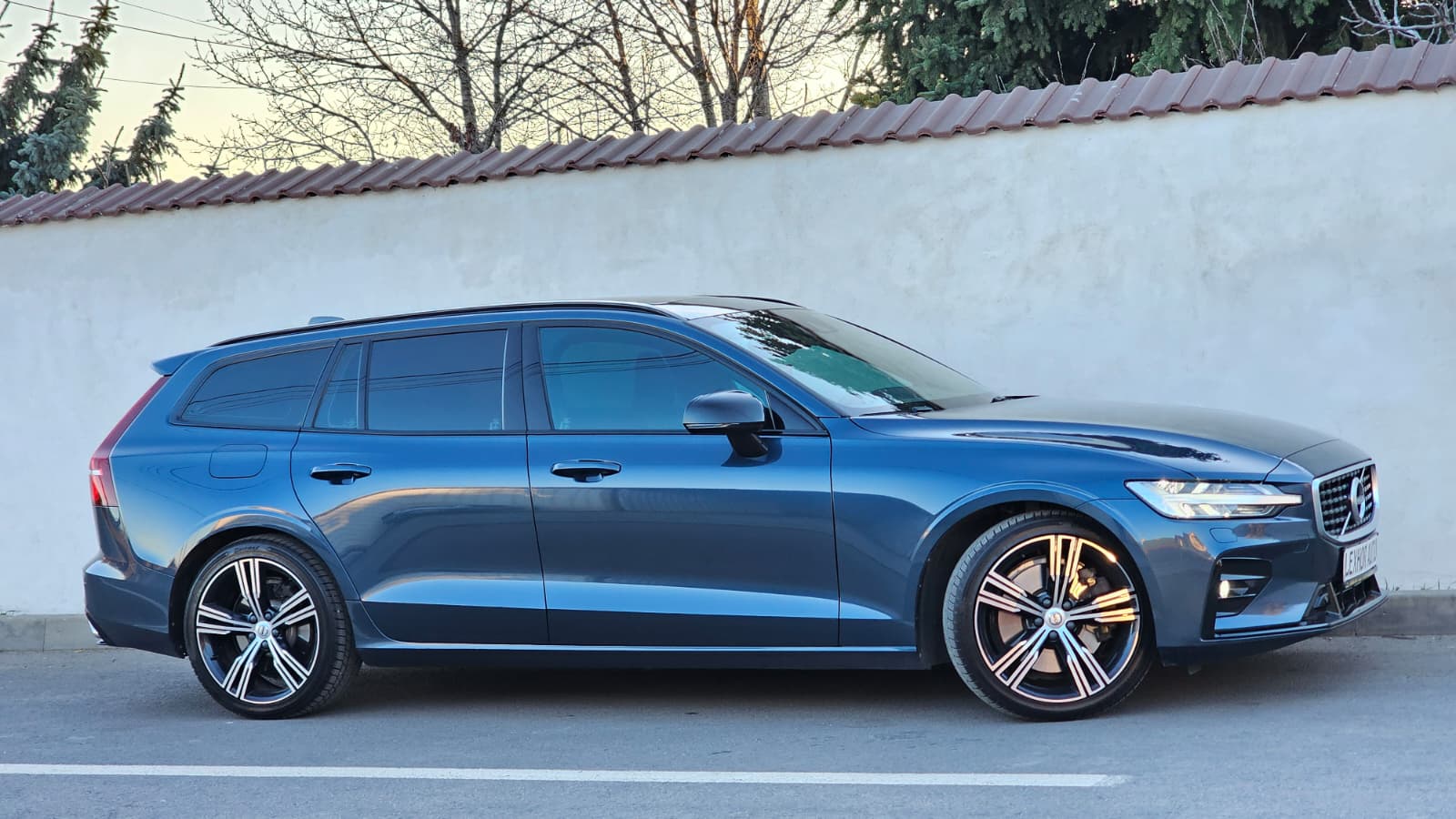 Volvo V60 R-Design second hand Focșani