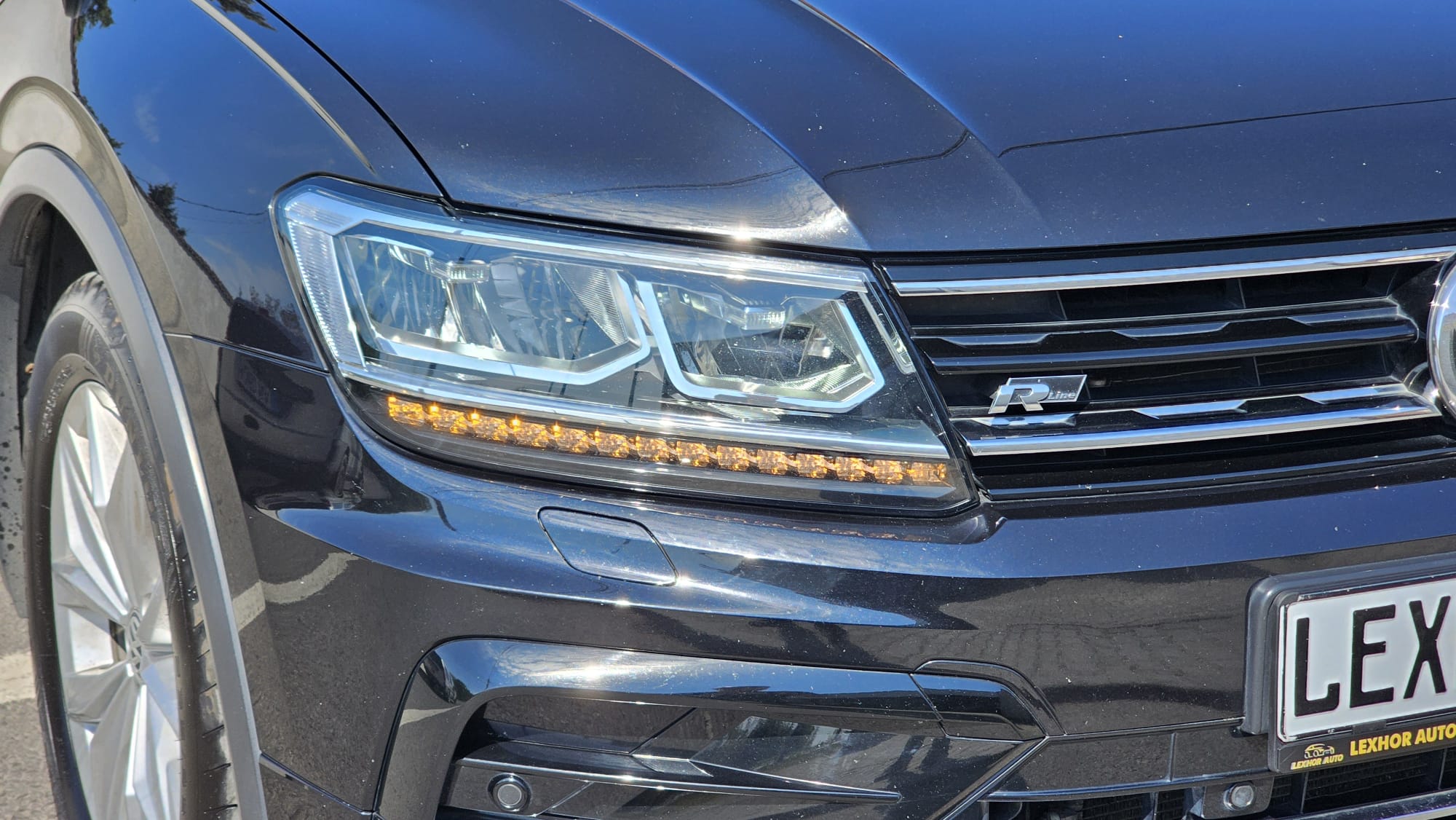 foto Volkswagen Tiguan R-Line