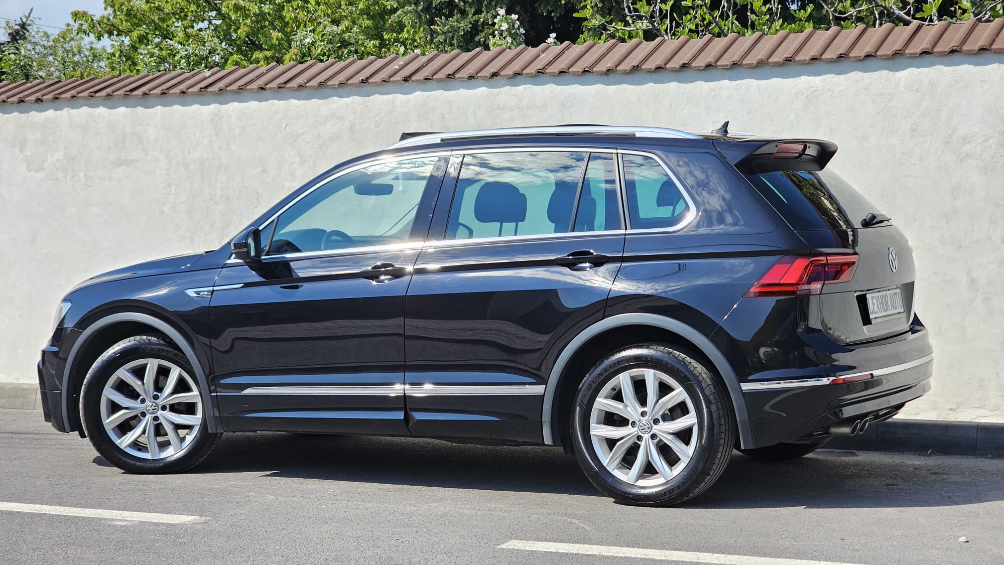 foto Volkswagen Tiguan R-Line