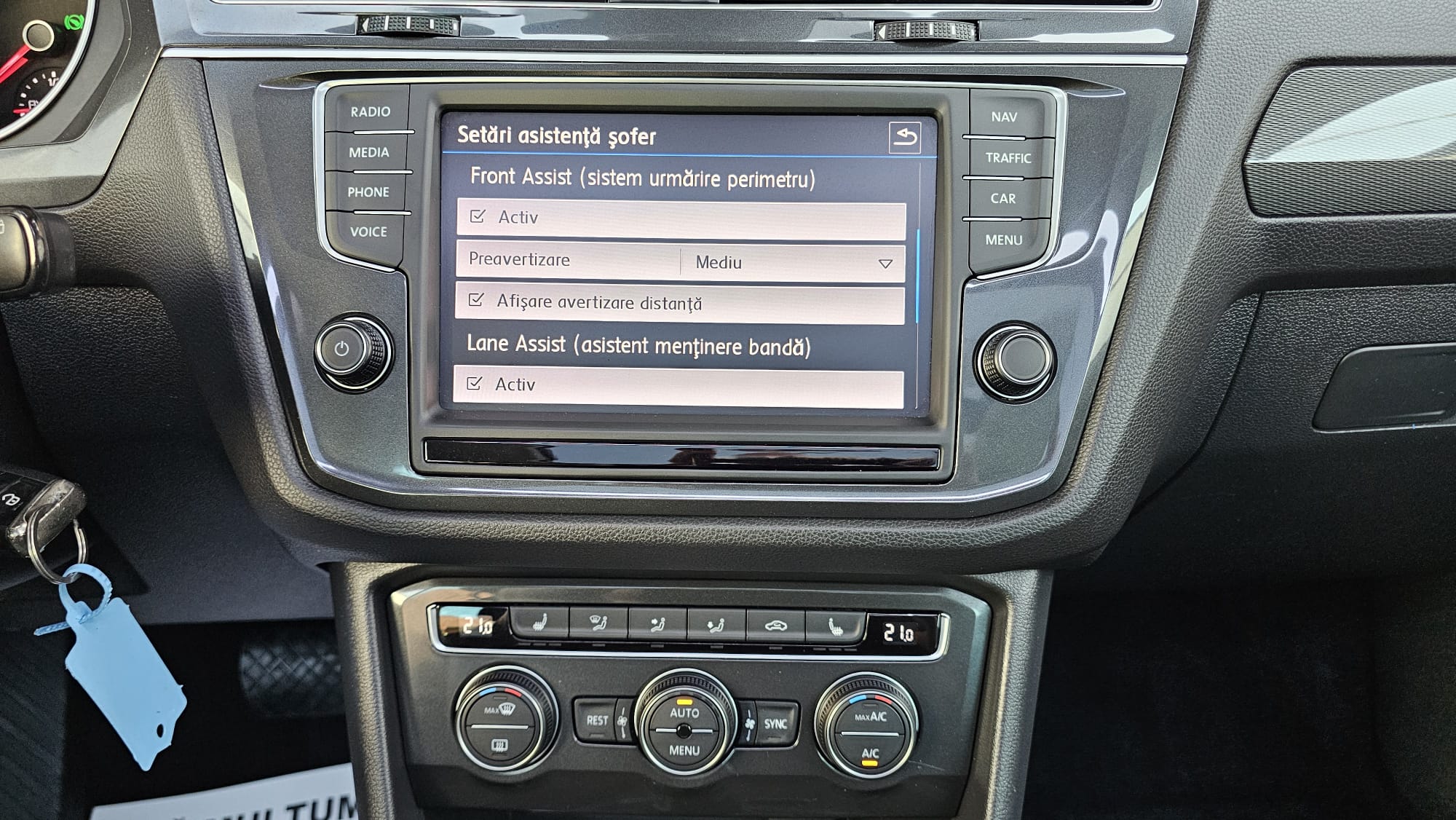 foto Volkswagen Tiguan R-Line