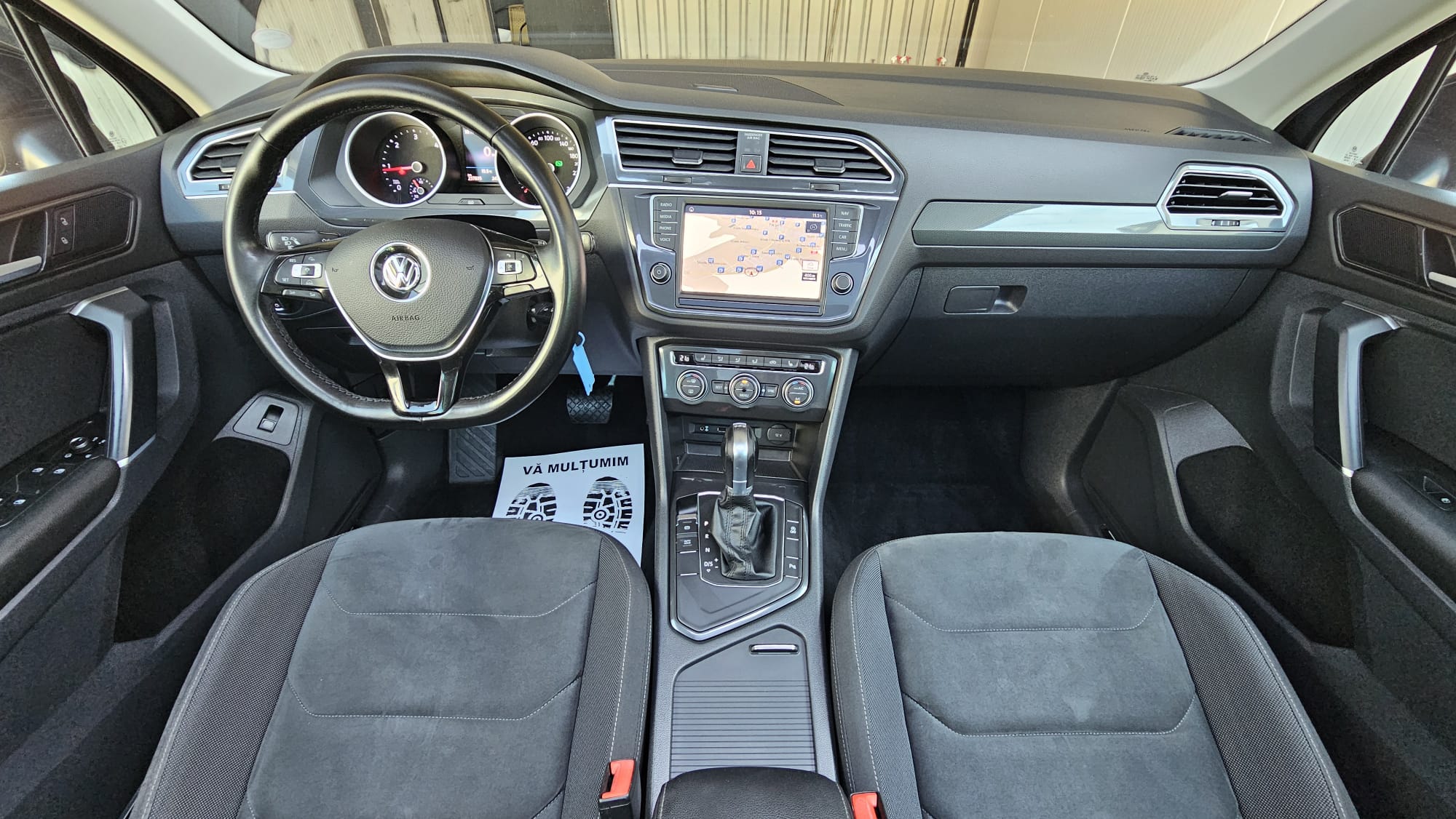 foto Volkswagen Tiguan R-Line
