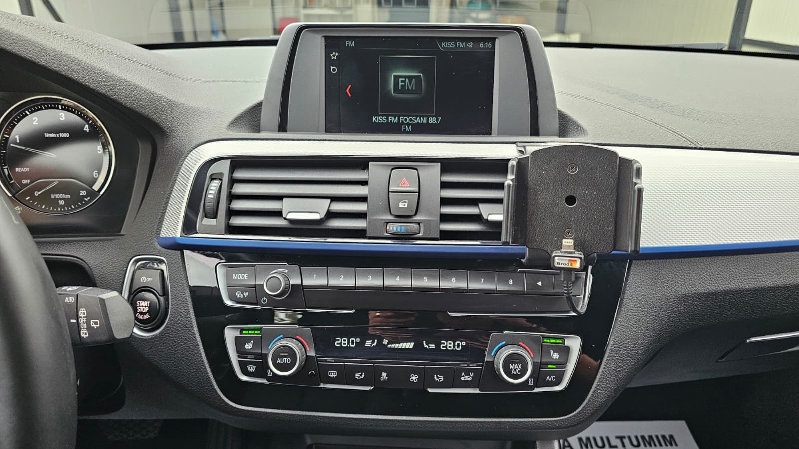 foto BMW SERIA 1 F20
