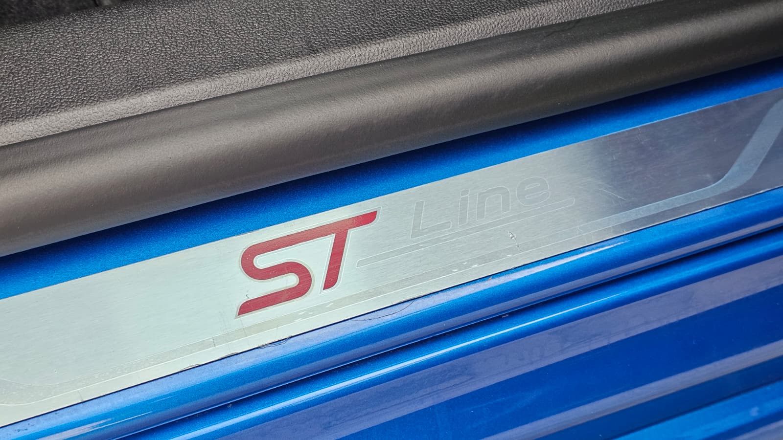 foto Ford FOCUS ST LINE