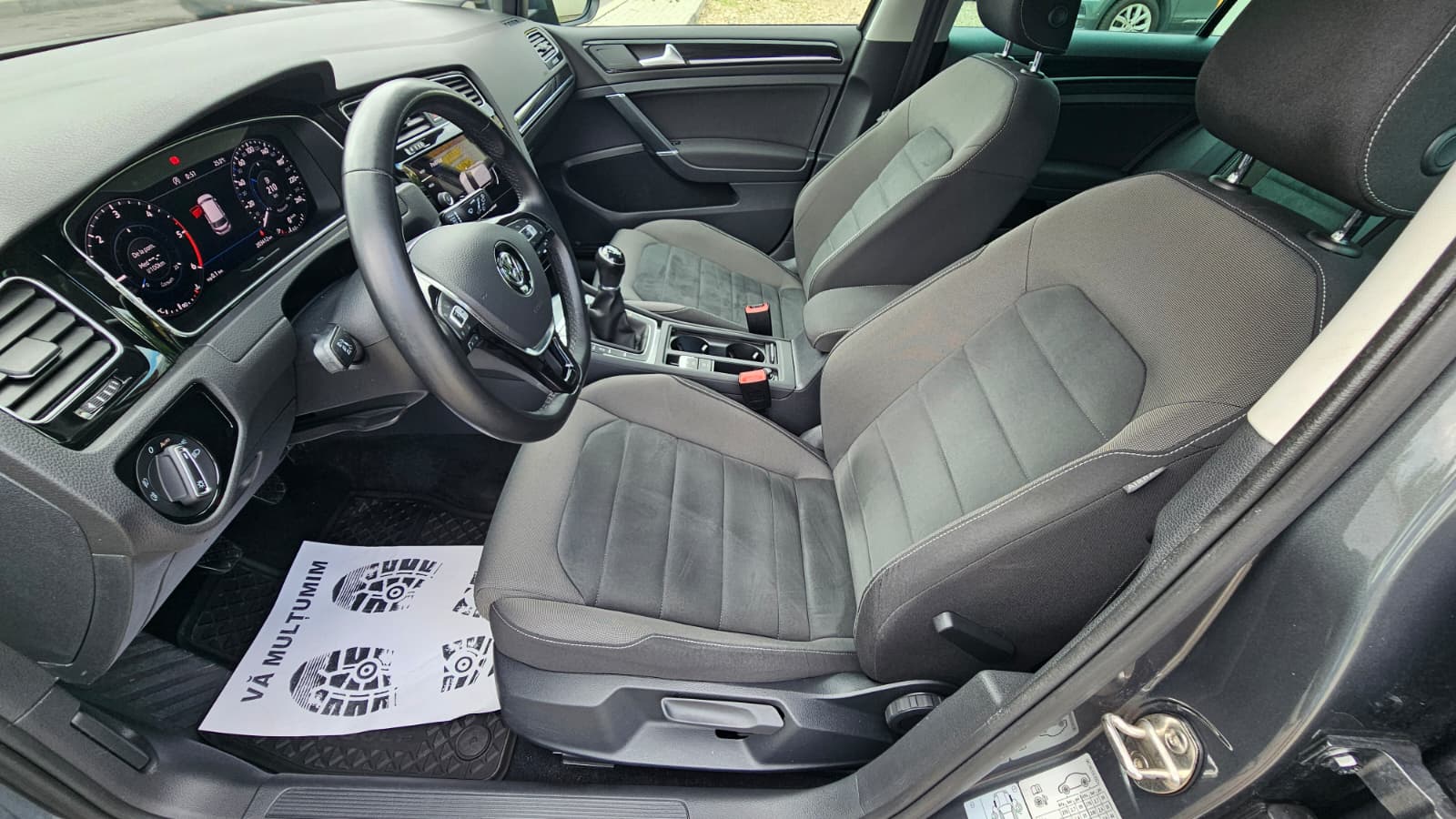foto Volkswagen Golf 7.5 Highline
