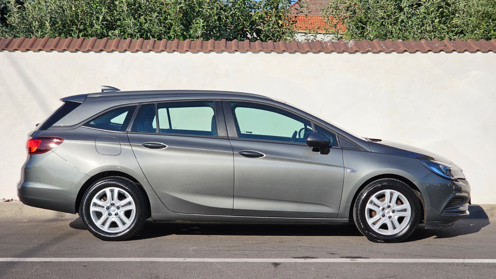 foto OPEL ASTRA
