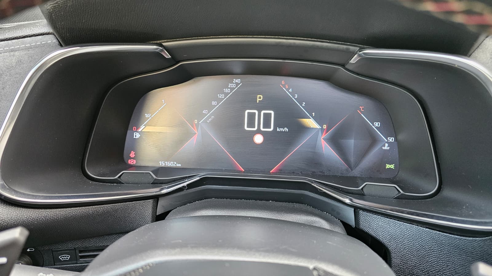 foto CITROEN DS7