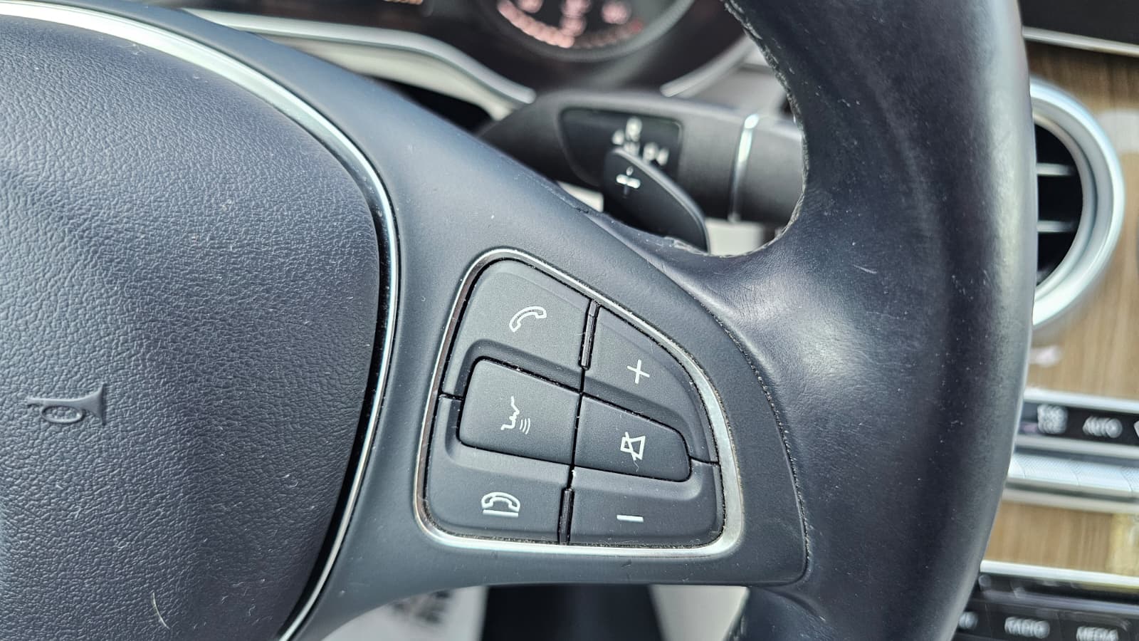 foto MERCEDES C220d AMG PACK