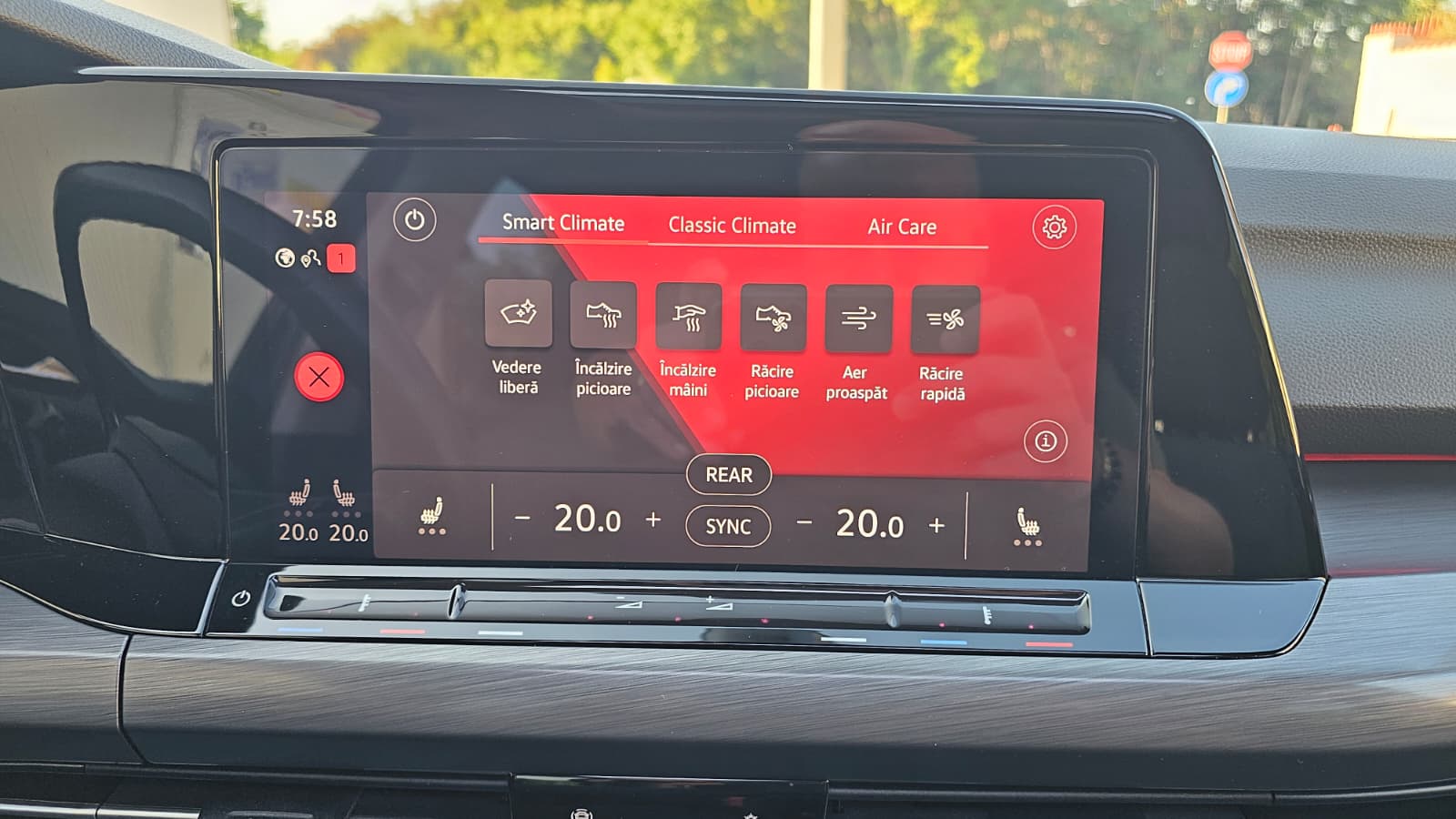 foto Volkswagen Golf 8