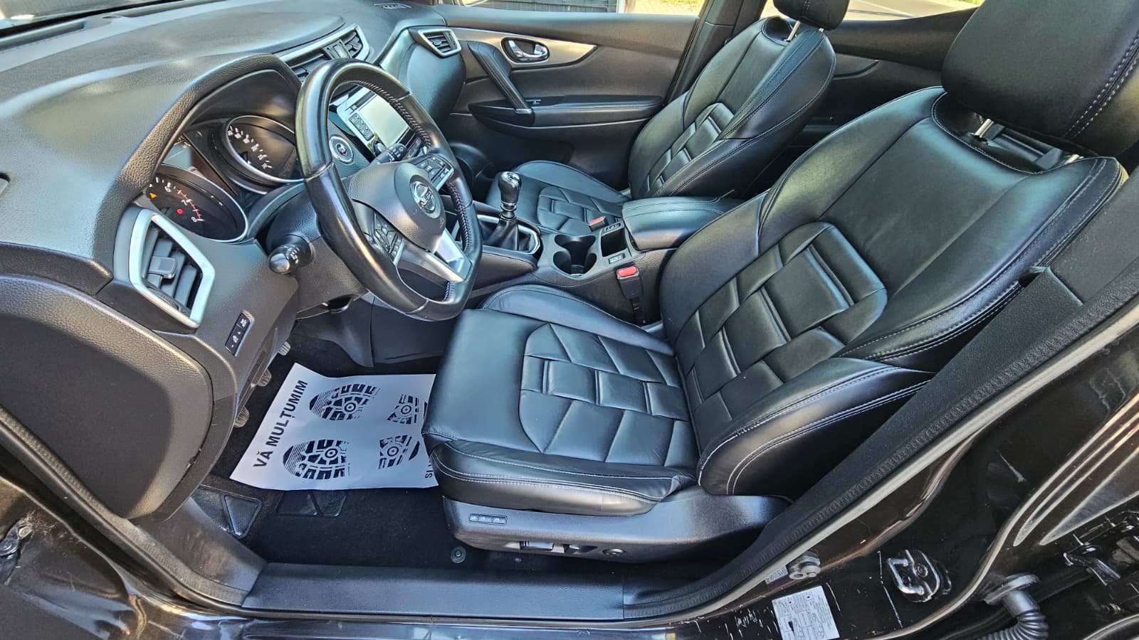 foto NISSAN Qashqai