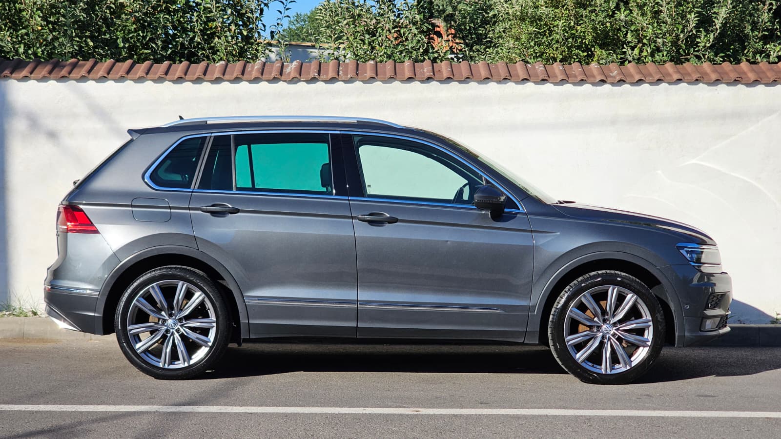 foto Volkswagen Tiguan  4x4