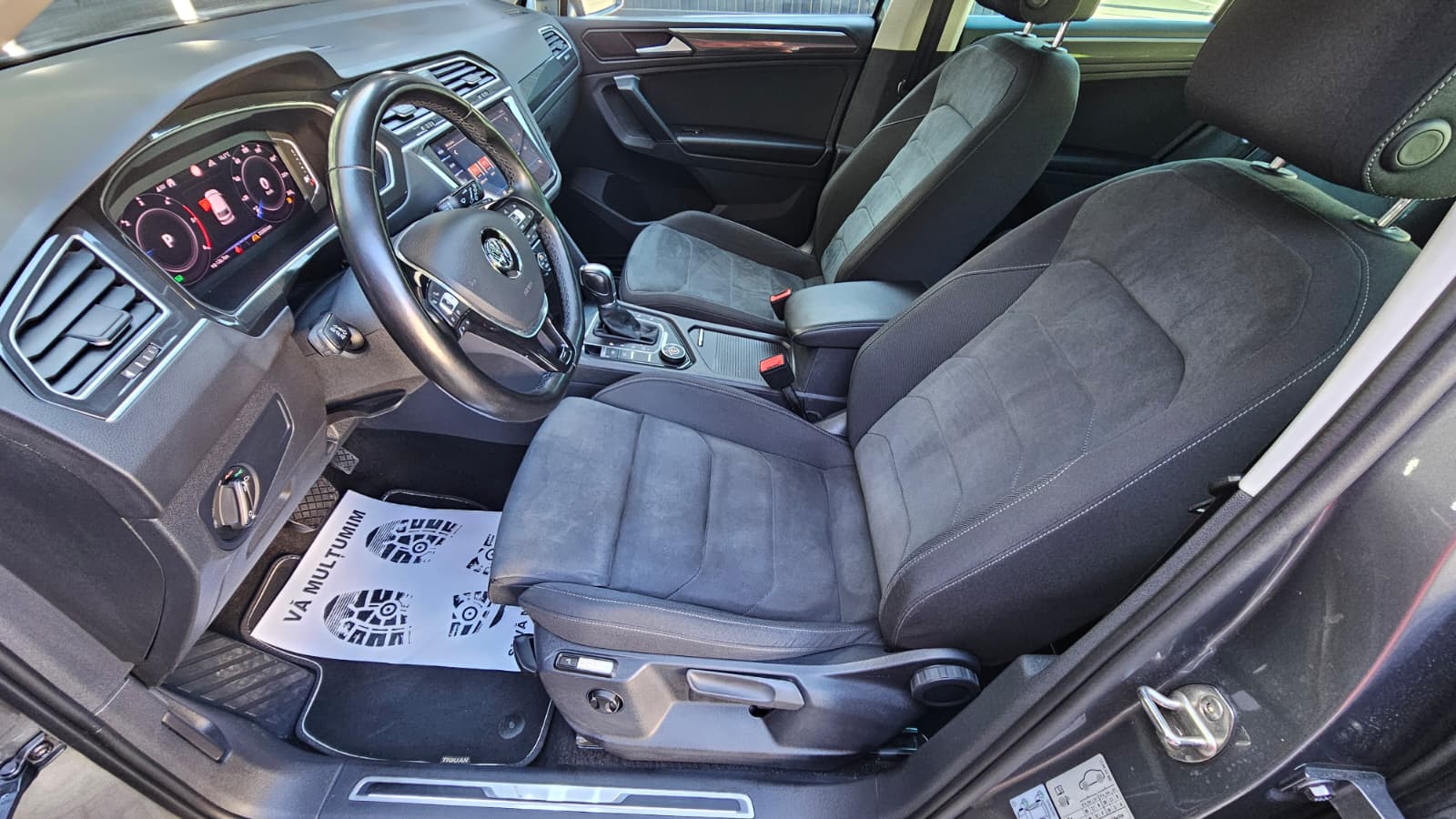 foto Volkswagen Tiguan  4x4
