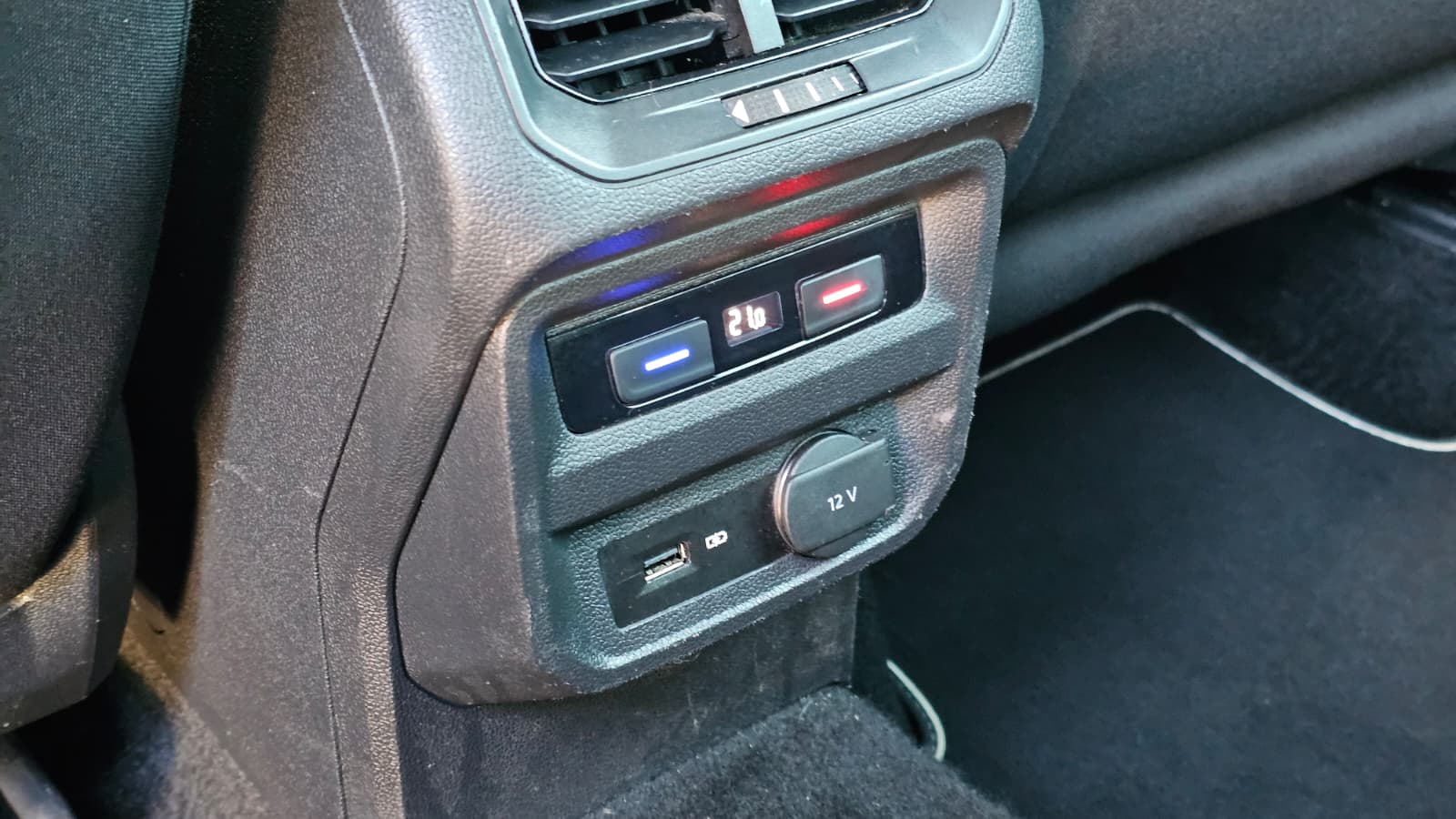 foto Volkswagen Tiguan  4x4