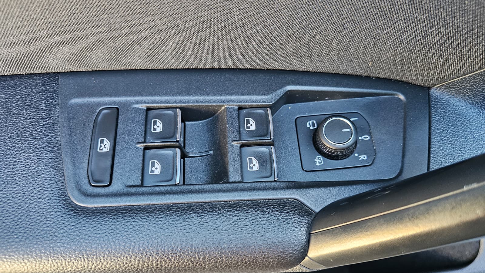 foto Volkswagen Tiguan  4x4