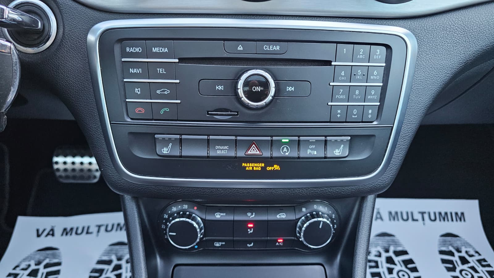 foto MERCEDES GLA