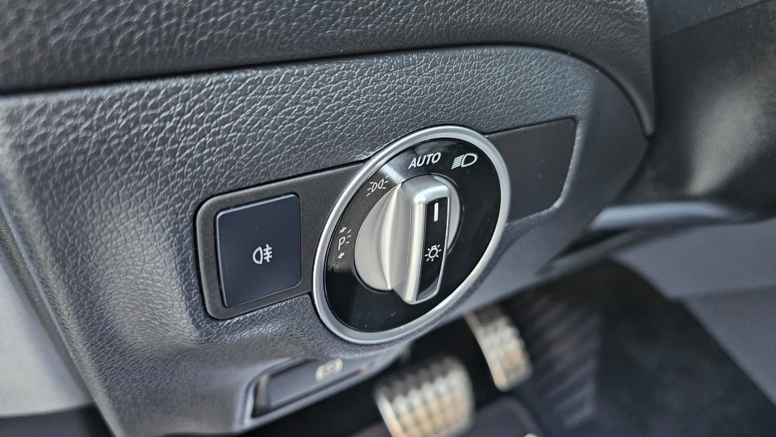 foto MERCEDES GLA