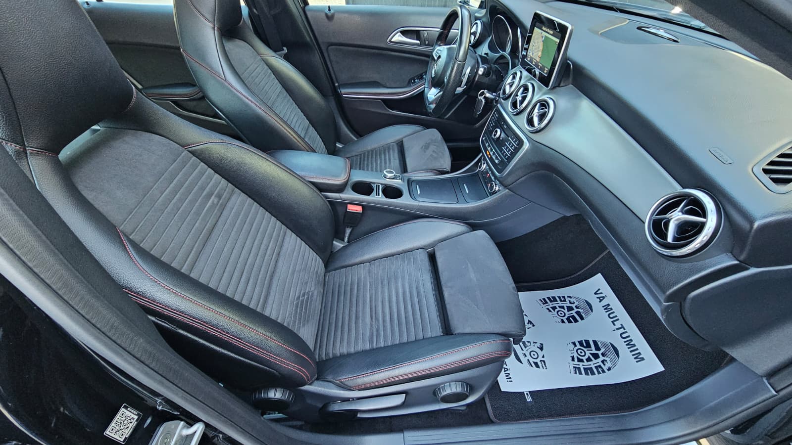 foto MERCEDES GLA