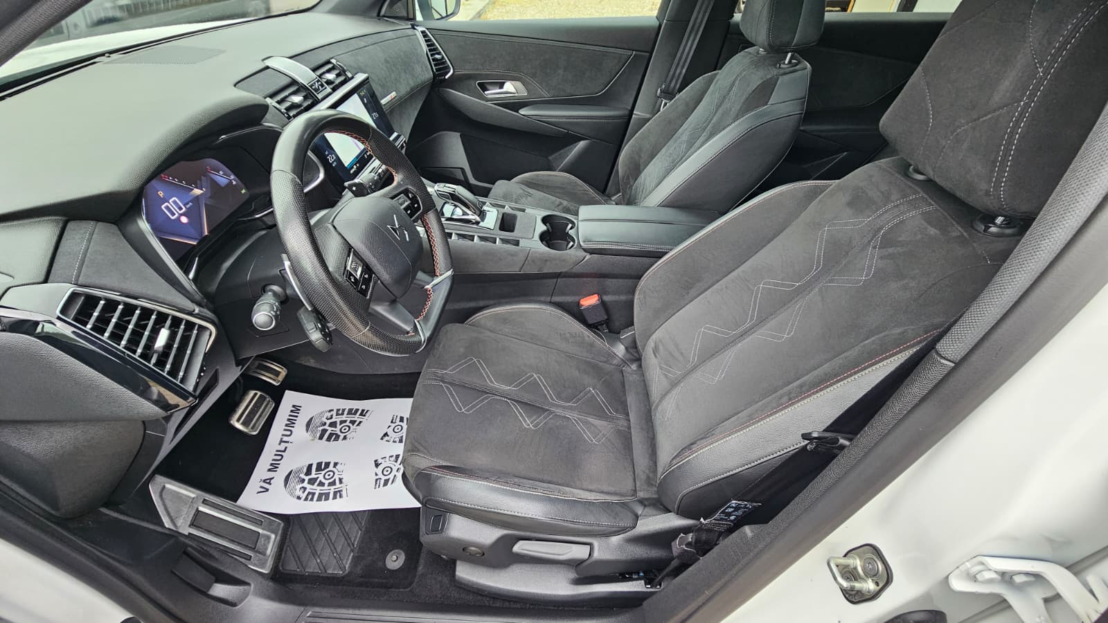 foto CITROEN DS7